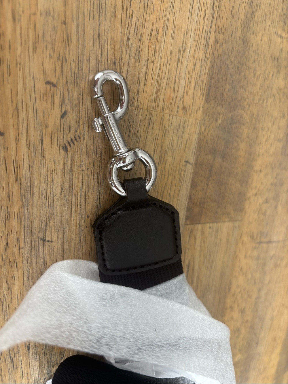 Marc Jacob’s Strap Black with Silver Hardware for the Tote bag